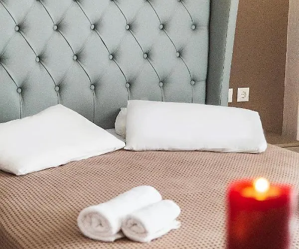 Sueno Luxury 公寓式酒店 波利克罗诺