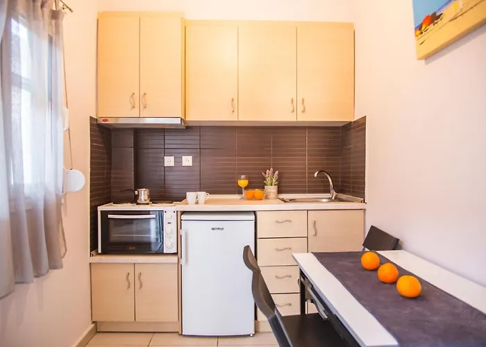 Sueno Luxury 公寓式酒店 波利克罗诺